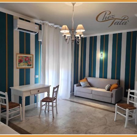 Chez Tata' - Sce Tata Bed & Breakfast Rossano Stazione Eksteriør bilde