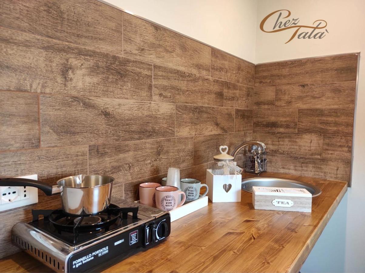 Chez Tata' - Sce Tata Bed & Breakfast Rossano Stazione Eksteriør bilde